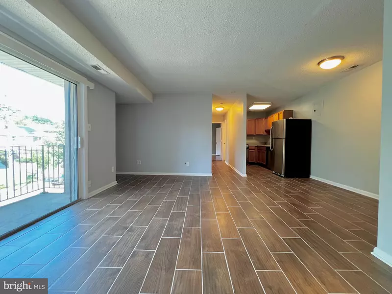 625 CHESAPEAKE ST SE #301, Washington, DC 20032