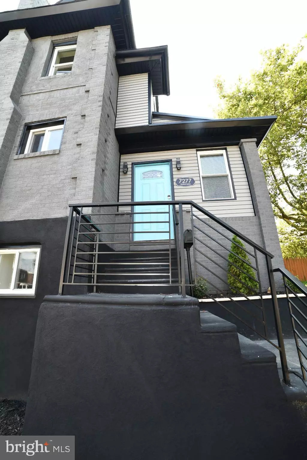 Philadelphia, PA 19138,7277 E WALNUT LN