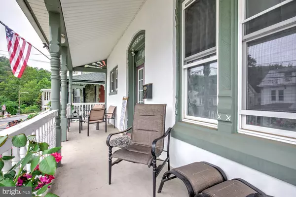 Mohnton, PA 19540,51 W WYOMISSING AVE