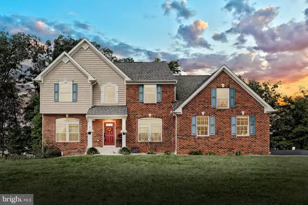 4261 GRANDVIEW RD, Hanover, PA 17331