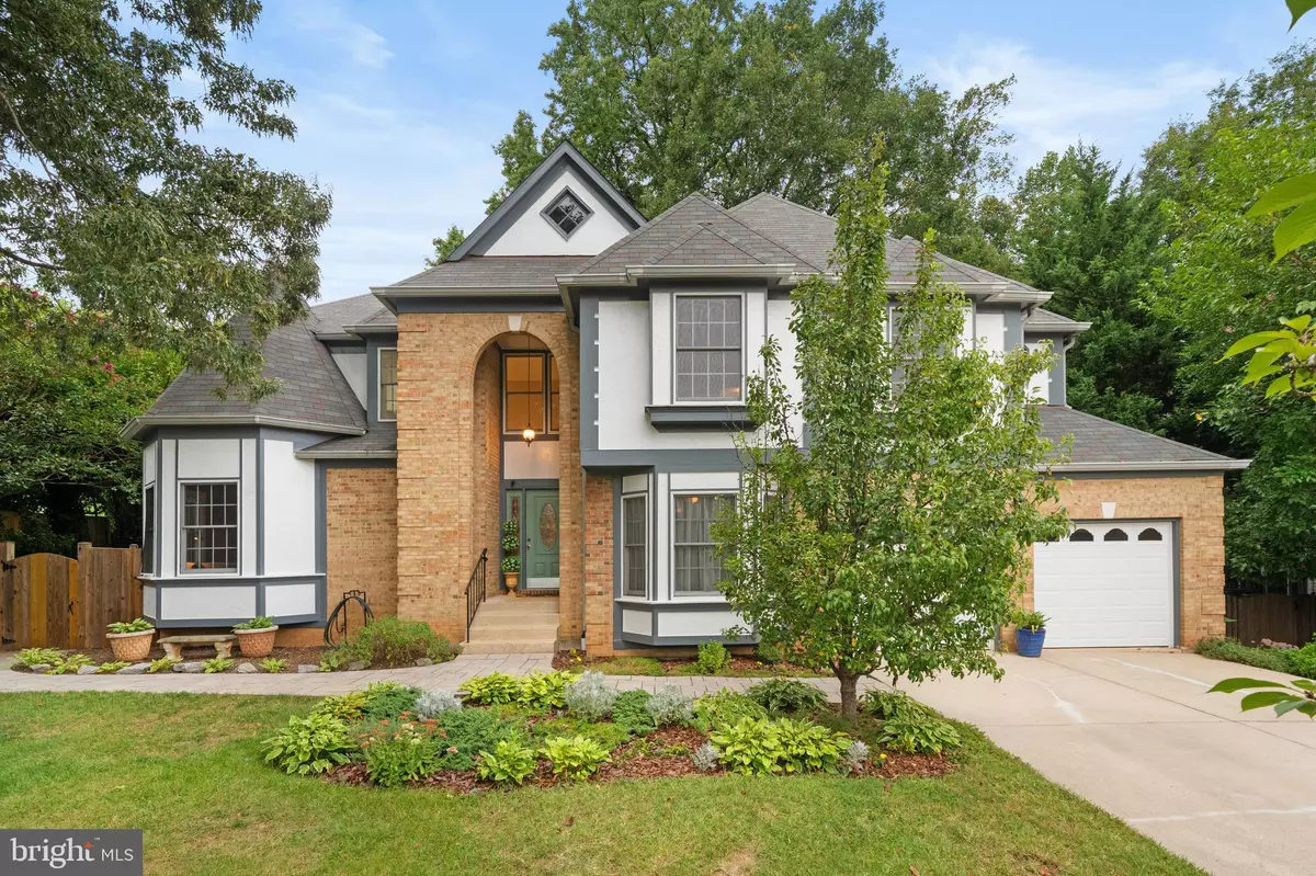 Burke, VA 22015,9462 WOODED GLEN AVE