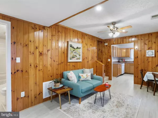 Martinsburg, WV 25405,235 SLONAKER LN