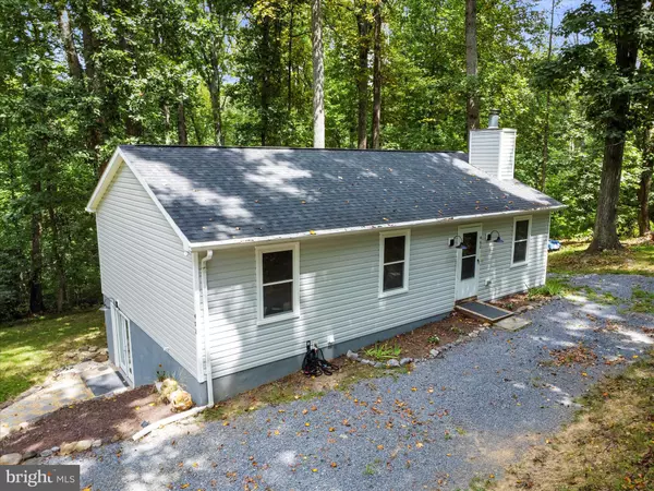 462 WILD ROSE LN, Harpers Ferry, WV 25425