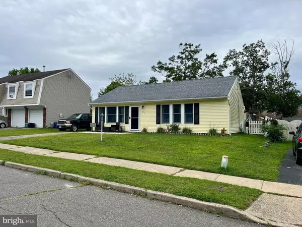 Barnegat, NJ 08005,87 VILLAGE DR