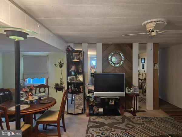 Barnegat, NJ 08005,37 NANCY LN