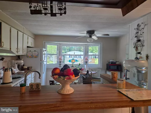 Barnegat, NJ 08005,37 NANCY LN