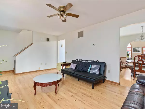 Timberville, VA 22853,335 N MAIN STREET