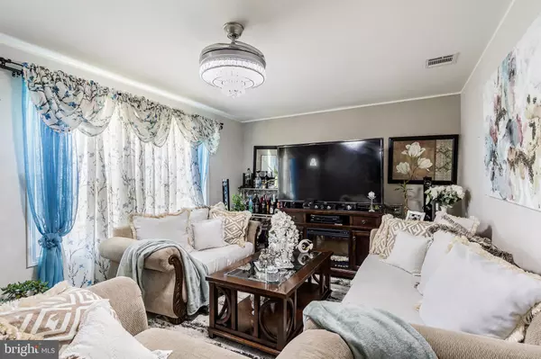 Toms River, NJ 08757,55 LAKEVIEW DR