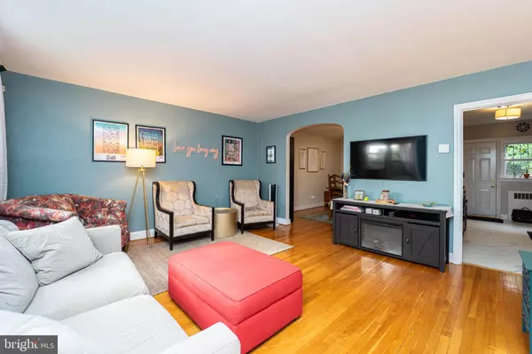 Baltimore, MD 21218,3914 REXMERE RD