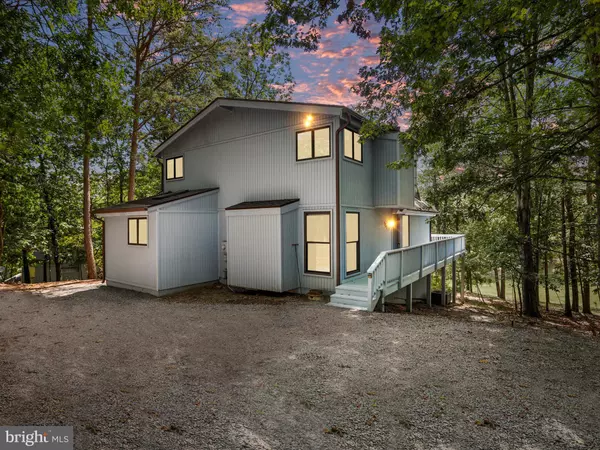 501 WINTERCAMP TRL, Hedgesville, WV 25427