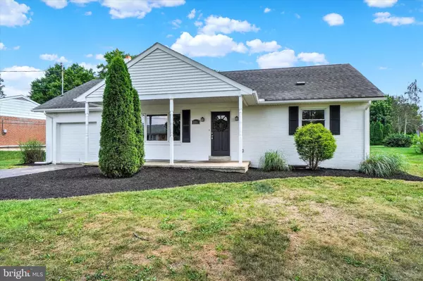 2351 BIRCH RD, York, PA 17408