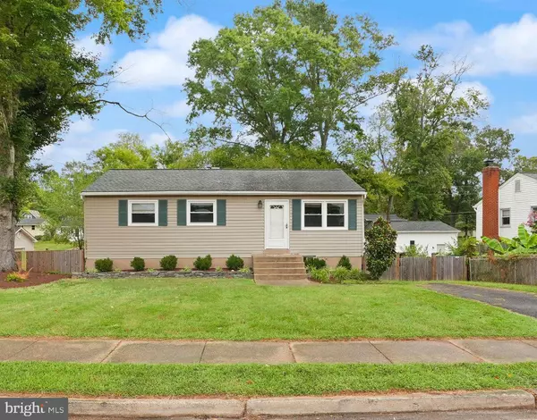 Manassas, VA 20111,7413 ALBEMARLE DR