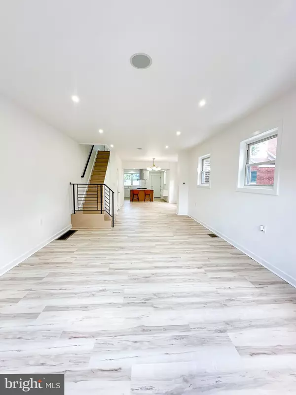 Philadelphia, PA 19111,7255 BINGHAM ST