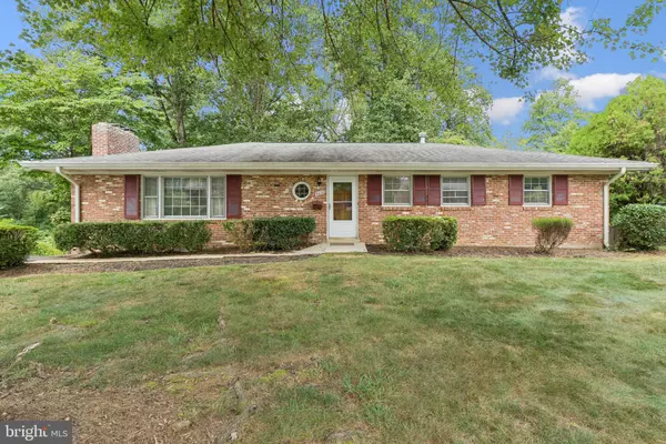 4624 BRAEBURN DR, Fairfax, VA 22032