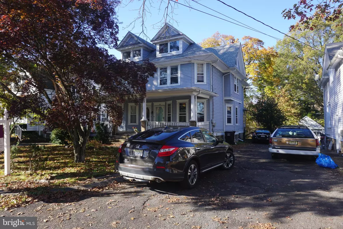 Trenton, NJ 08648,16 LAWRENCEVILLE PENNINGTON RD