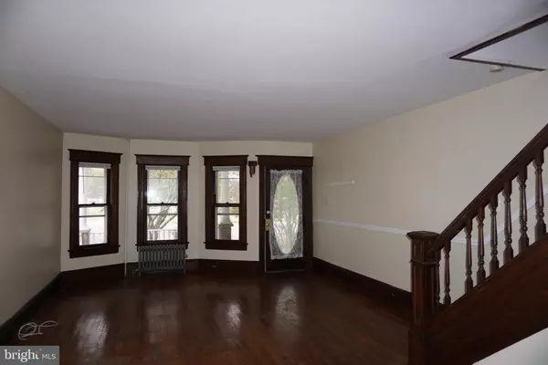 Trenton, NJ 08648,16 LAWRENCEVILLE PENNINGTON RD