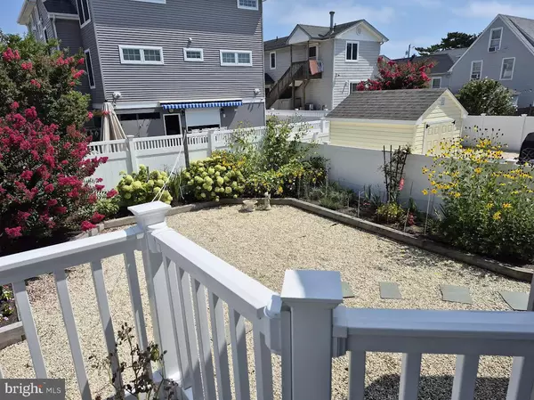 Long Beach Township, NJ 08008,11 E JEANETTE AVE