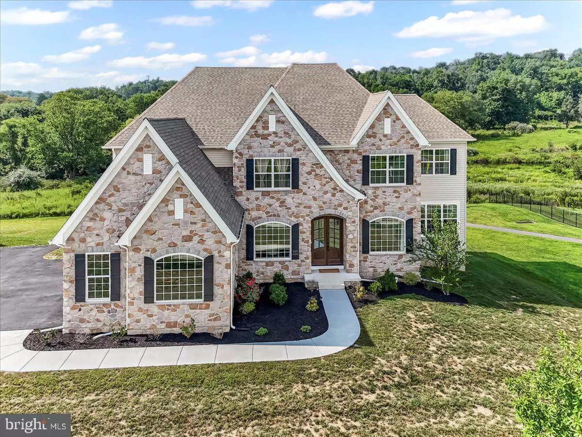 Newtown Square, PA 19073,115 PARKVIEW WAY