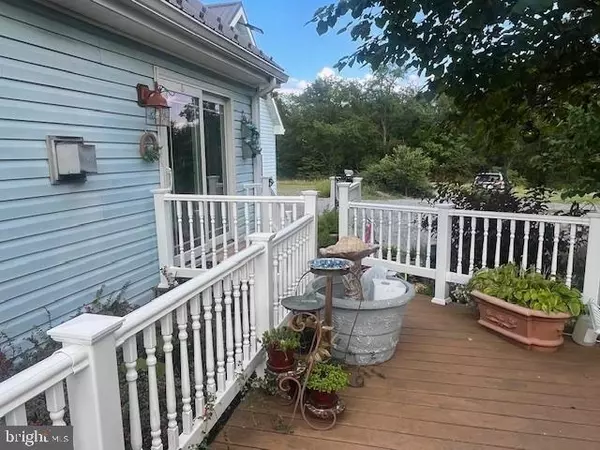 Augusta, WV 26704,120 MILLER LN