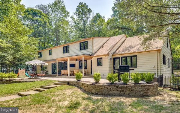 1134 WINDING DR, Cherry Hill, NJ 08003