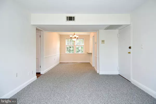 Alexandria, VA 22307,1303 BELLE VIEW BLVD #B1