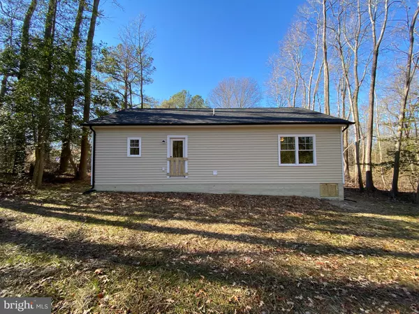 Colonial Beach, VA 22443,170 FOREST GROVE