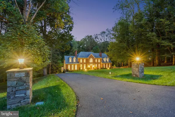 Great Falls, VA 22066,10112 HIGH HILL CT