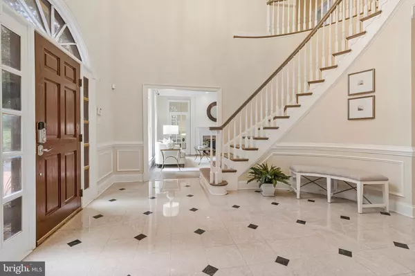 Great Falls, VA 22066,10112 HIGH HILL CT