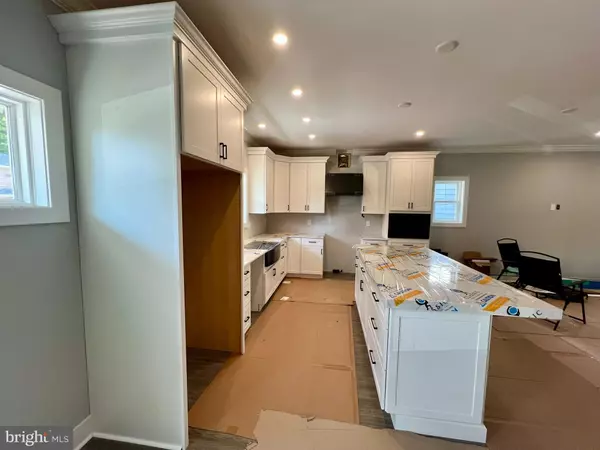 South Bethany, DE 19930,423 PERIWINKLE RD