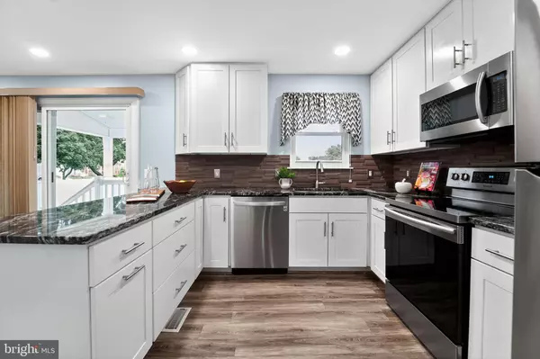 Pasadena, MD 21122,8557 SKIPJACK PL