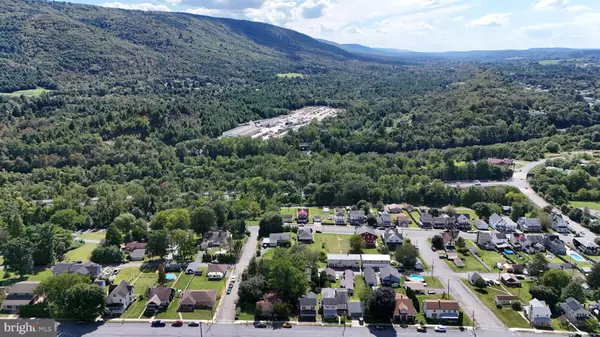 Palmerton, PA 18071,308 ORE ST