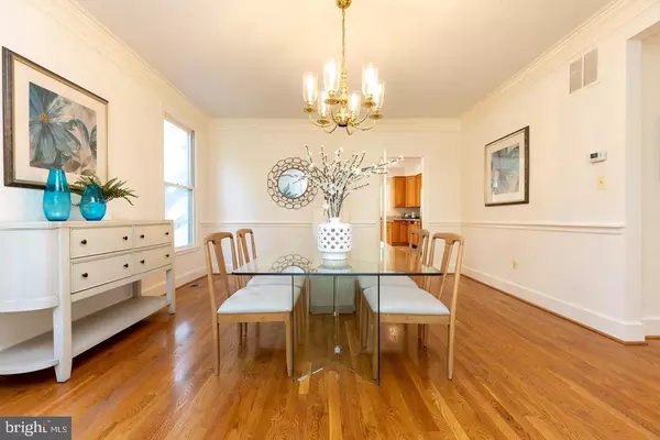 Bethesda, MD 20817,6413 WILSON LN