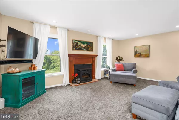 Perkiomenville, PA 18074,126 LITTLE RD