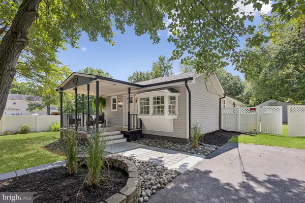 8016 STONE HAVEN DR, Glen Burnie, MD 21060