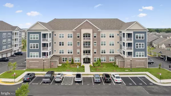 Sterling, VA 20164,21630 HAWKSBILL HIGH CIR #302