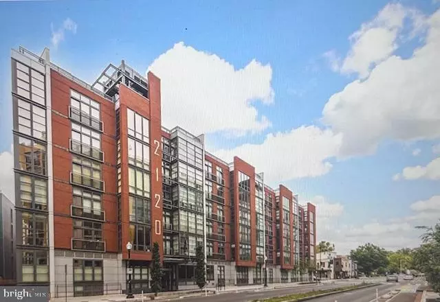 Washington, DC 20001,2120 VERMONT AVE NW #207