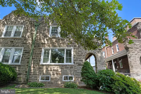 Philadelphia, PA 19152,2023 HARTEL AVE
