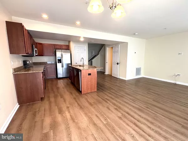 Mechanicsburg, PA 17055,332 MELBOURNE LN