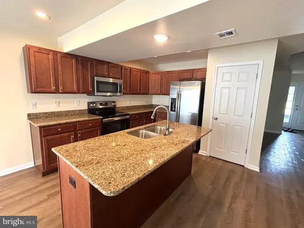 Mechanicsburg, PA 17055,332 MELBOURNE LN