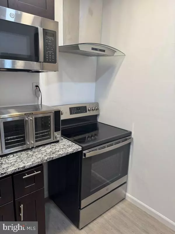 Philadelphia, PA 19132,2728 N SYDENHAM ST