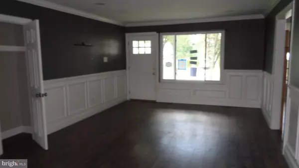 Willingboro, NJ 08046,27 SANDAL LN