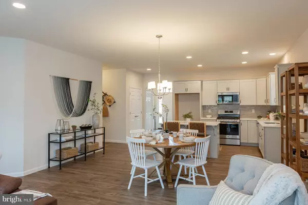 Cochranville, PA 19330,606 GREENBRIAR PATH