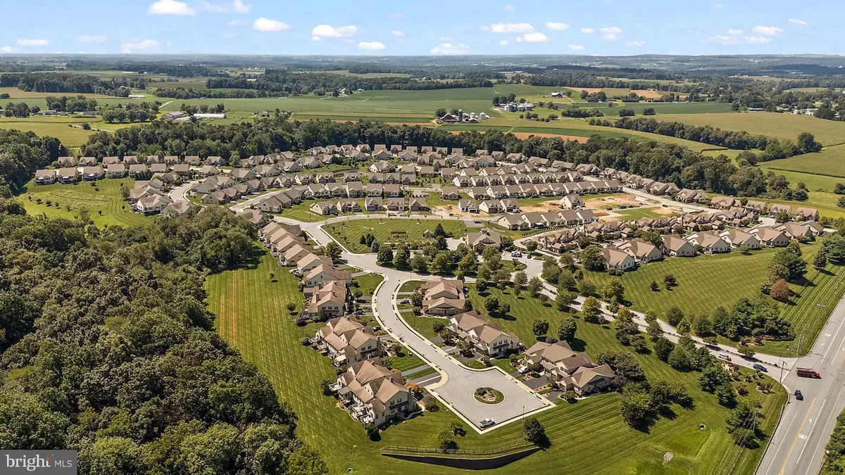 Cochranville, PA 19330,606 GREENBRIAR PATH