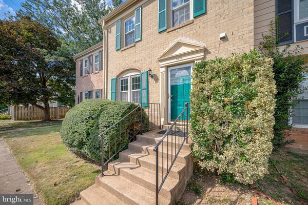 9908 LONGFORD CT, Vienna, VA 22181