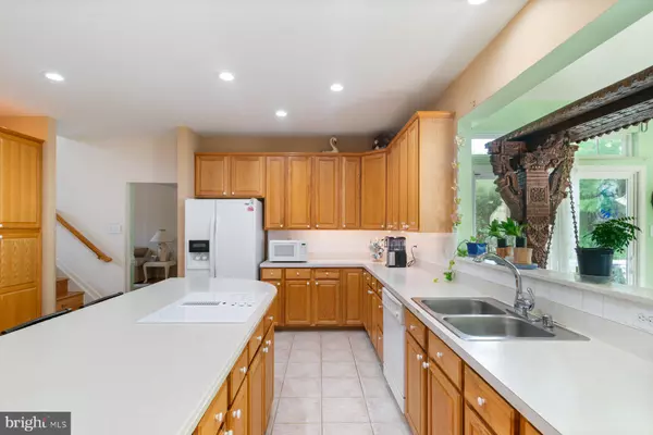 Ellicott City, MD 21042,9708 HARBIN CT