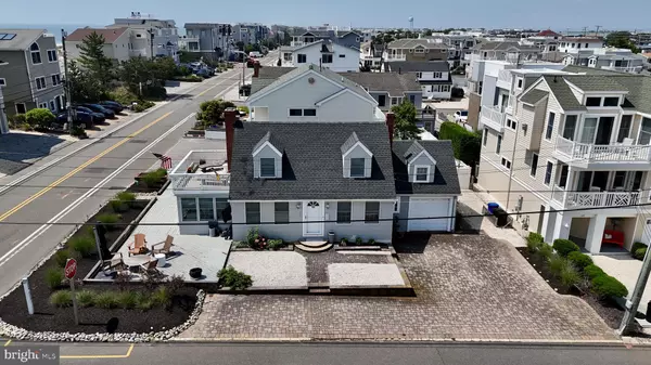 Long Beach Township, NJ 08008,4002 OCEAN BLVD