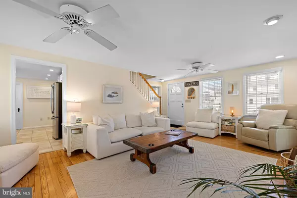 Long Beach Township, NJ 08008,4002 OCEAN BLVD