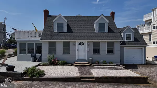 Long Beach Township, NJ 08008,4002 OCEAN BLVD