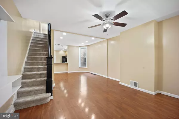 Philadelphia, PA 19143,5643 OSAGE AVE