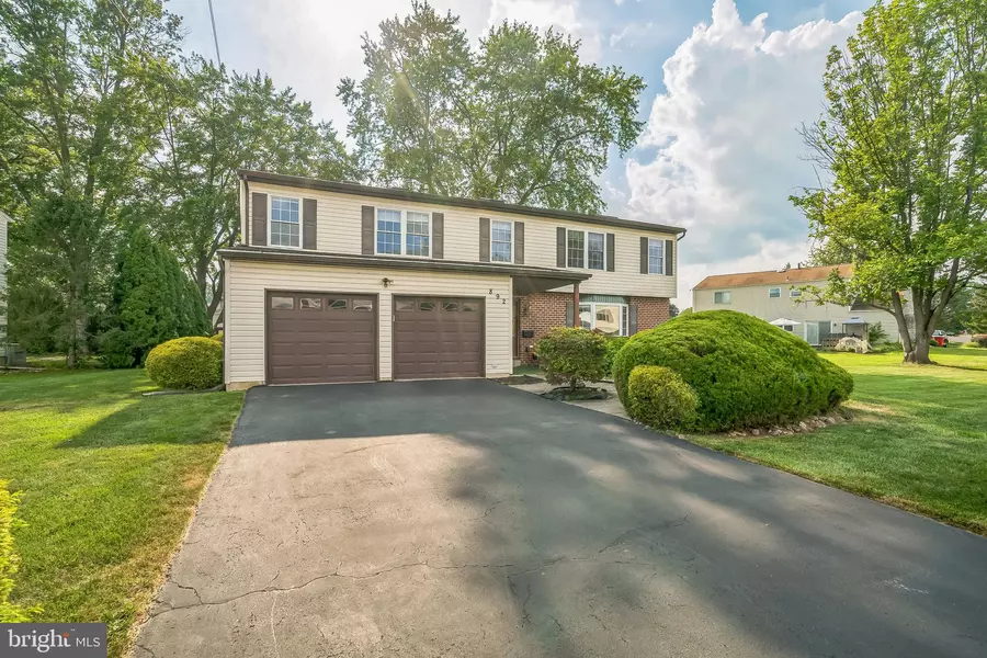 892 PHILLIPS RD, Warminster, PA 18974